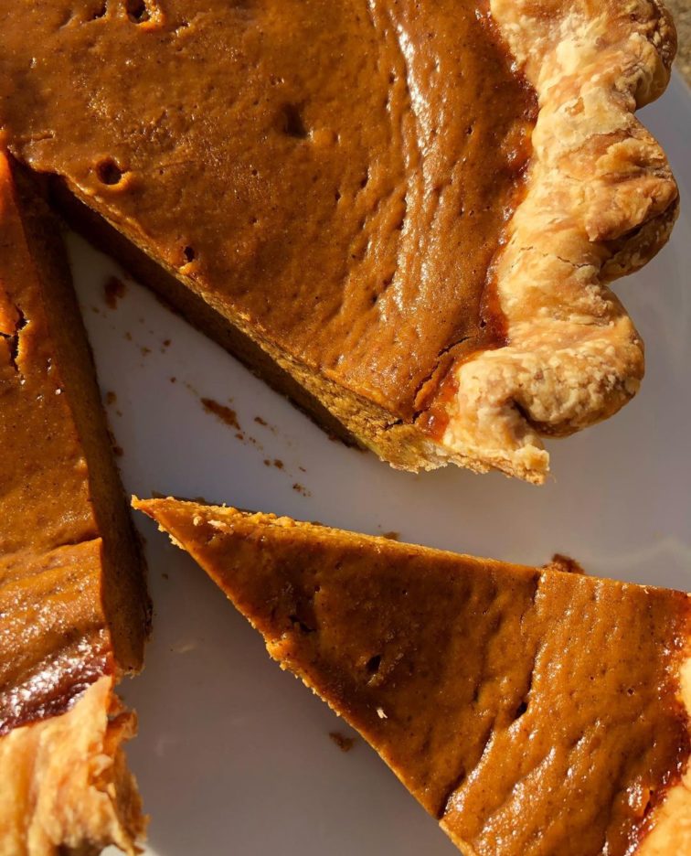 ÂMÉ RECIPES: Plant-Based Pumpkin Pie